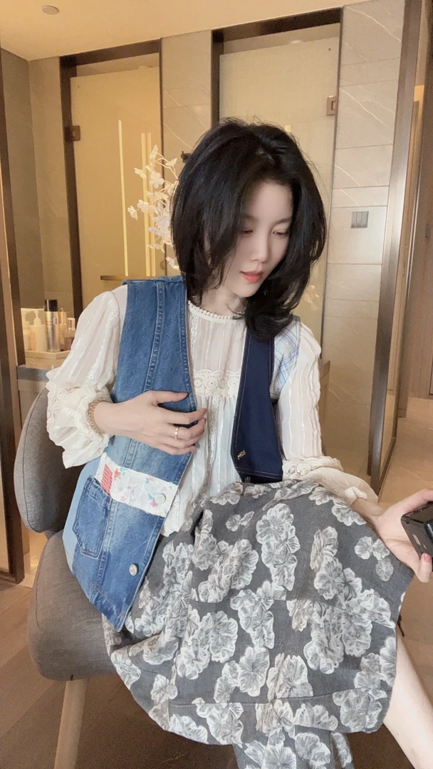 【悦悦专属】复古民族风V领拼接无袖马甲Y12