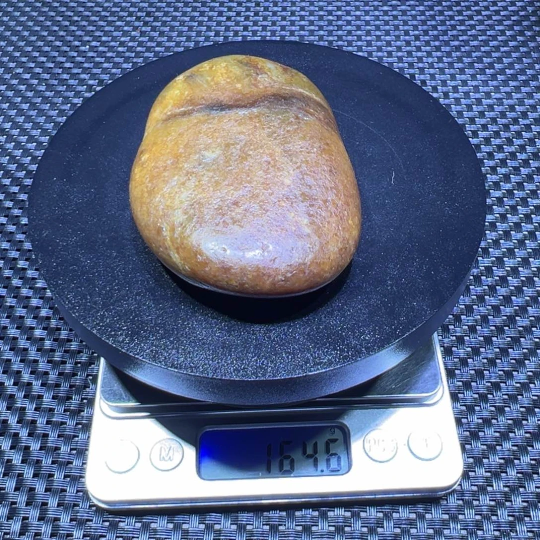 吊坠(不含链)未镶嵌和田玉（子料）164