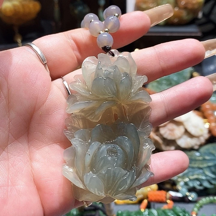 岫玉未镶嵌毛衣链