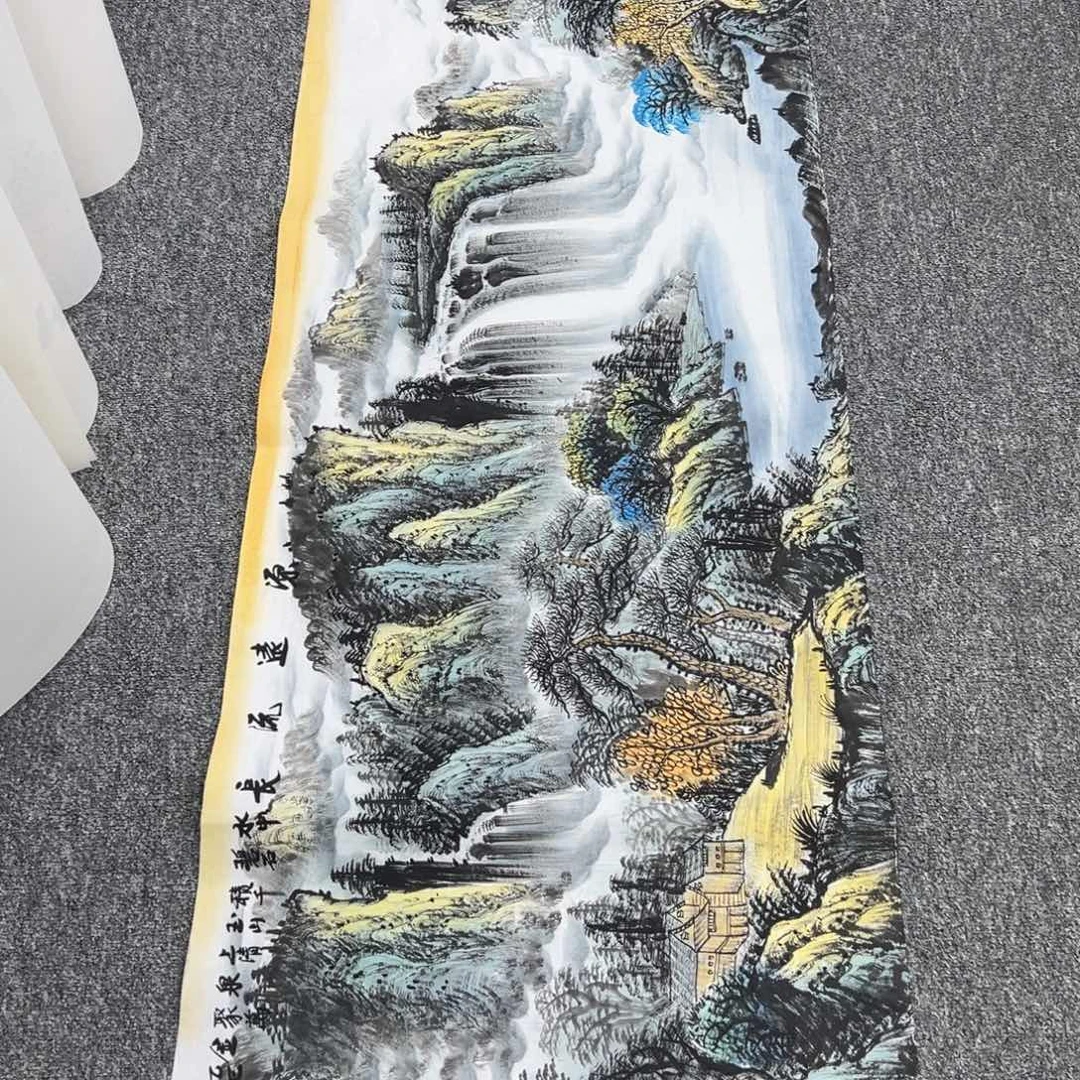 国画卖字画的小老板