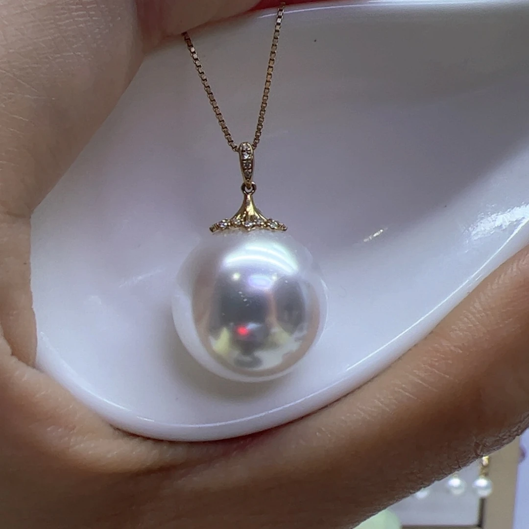 淡水珍珠吊坠(赠链)18K金镶嵌