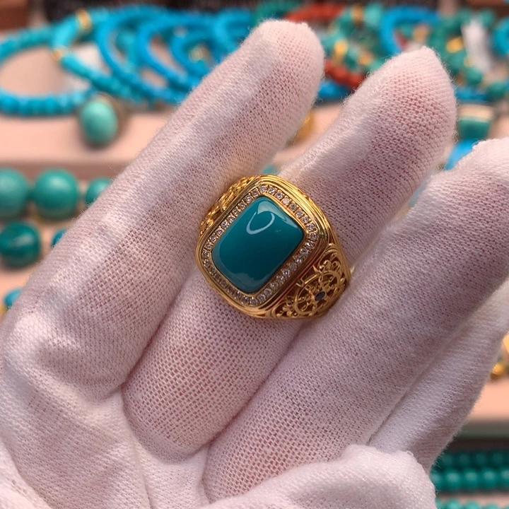 绿松石18K金镶嵌湖北天然原矿绿松石