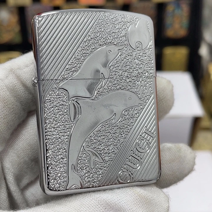 酷奇银海豚啦啦啦