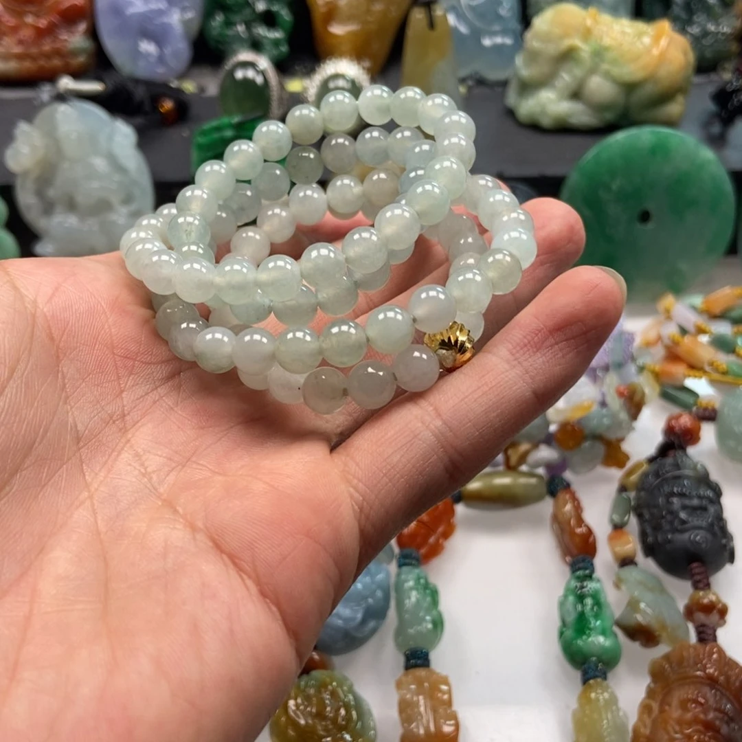 翡翠未镶嵌吊坠(不含链)知****