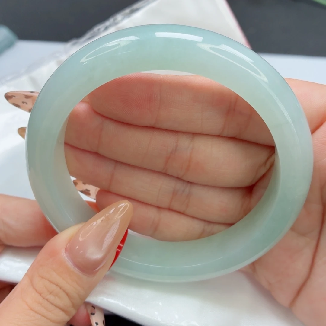 未镶嵌手镯翡翠10