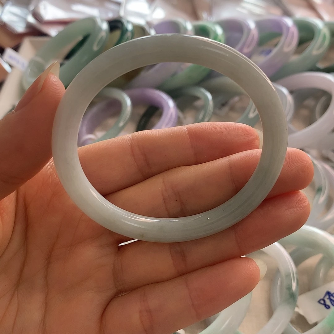 翡翠手镯未镶嵌贵妃圆条54