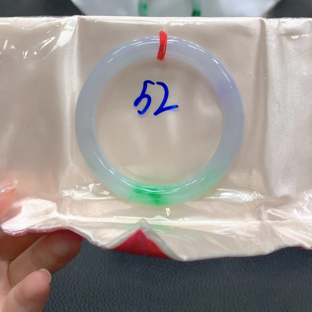 翡翠未镶嵌手镯25