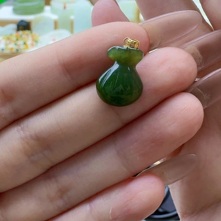 手串18K金镶嵌和田玉