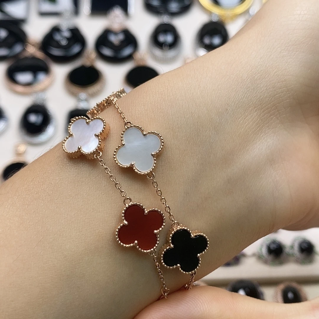 翡翠18K金镶嵌手链