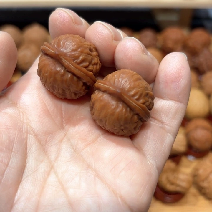 文玩核桃吊坠云朵551