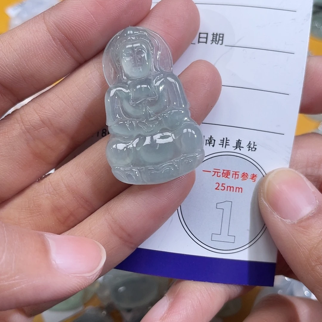 颈饰未镶嵌翡翠观音