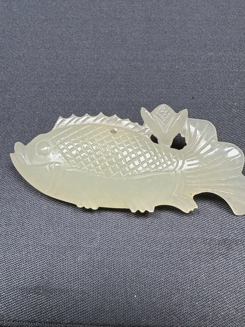 和田玉颈饰无镶嵌