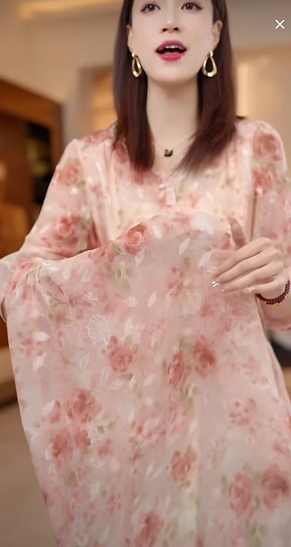 小凌 连衣裙2025休闲气质收腰显瘦度假裙W51A33161