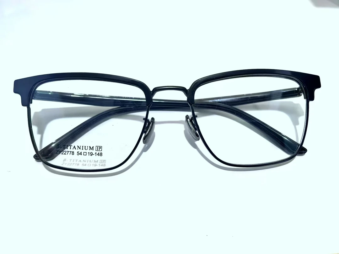 渐变网红款防蓝光防辐射眼镜