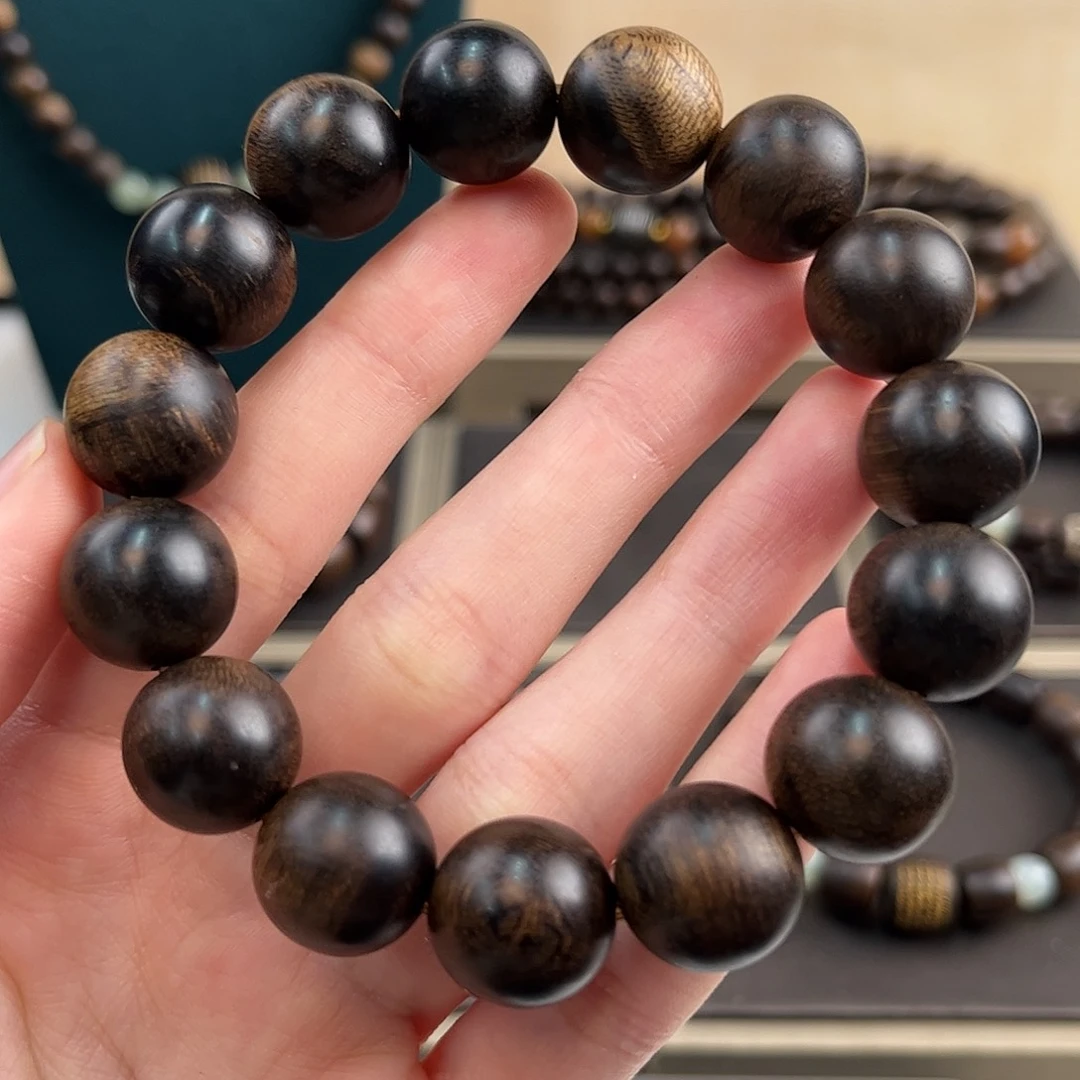 沉香沉香碎屑14mm越南芽庄沉水白奇楠留疤