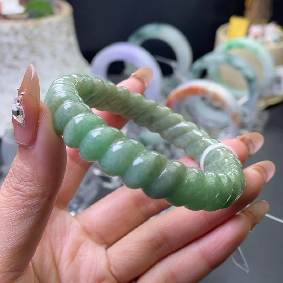定制翡翠翡翠手镯未镶嵌