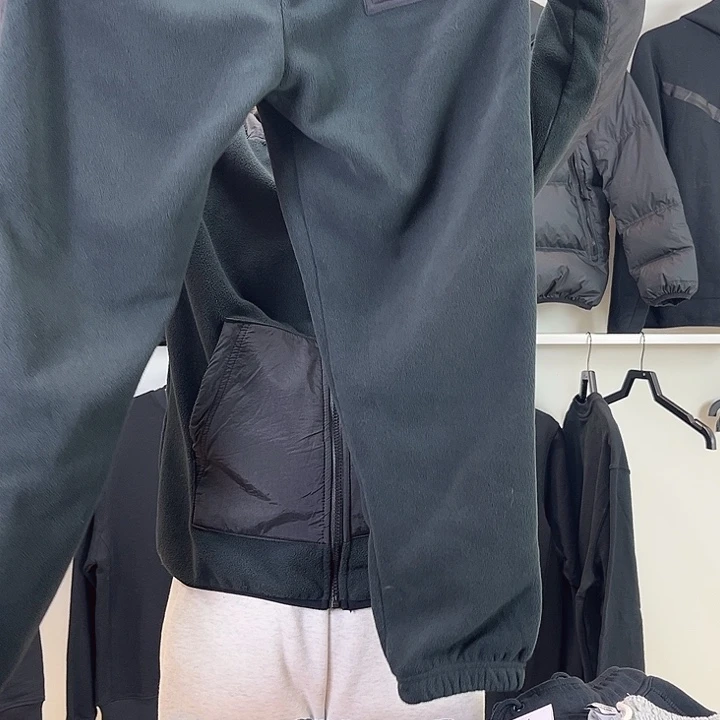 4893黑色L码130-150斤不退换