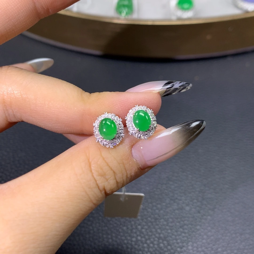 翡翠耳饰18K金镶嵌翡翠