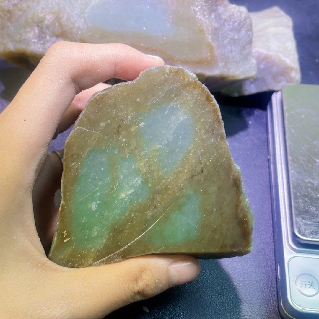 未镶嵌和田玉珠宝半成品
