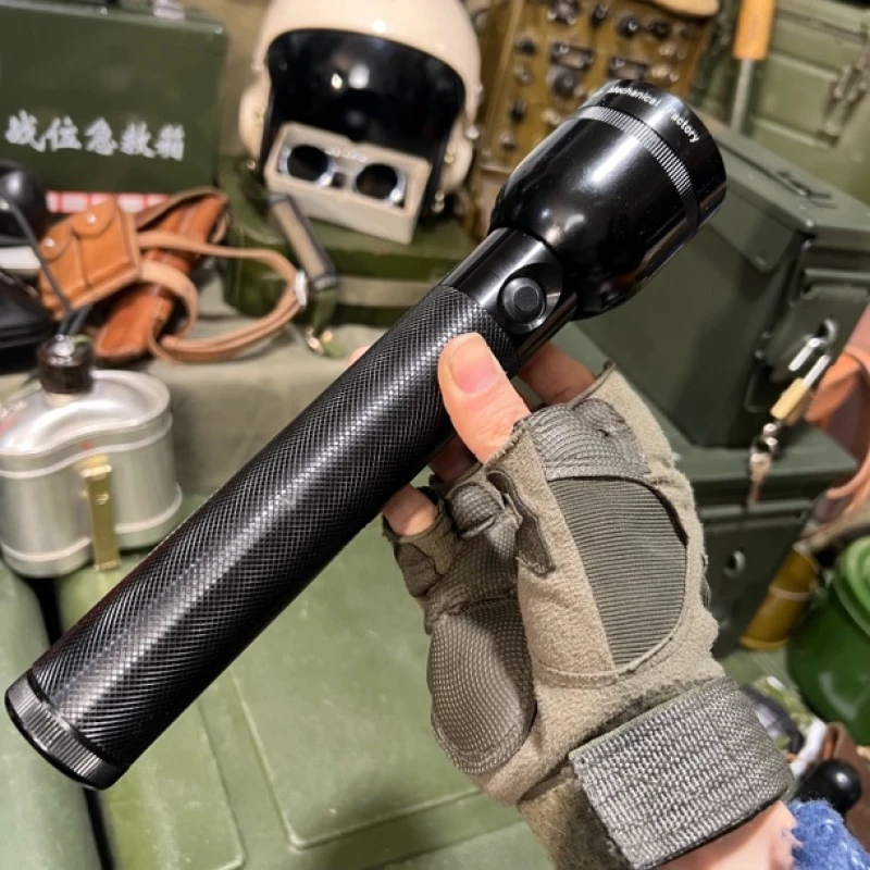 正品黑色手电筒库存
