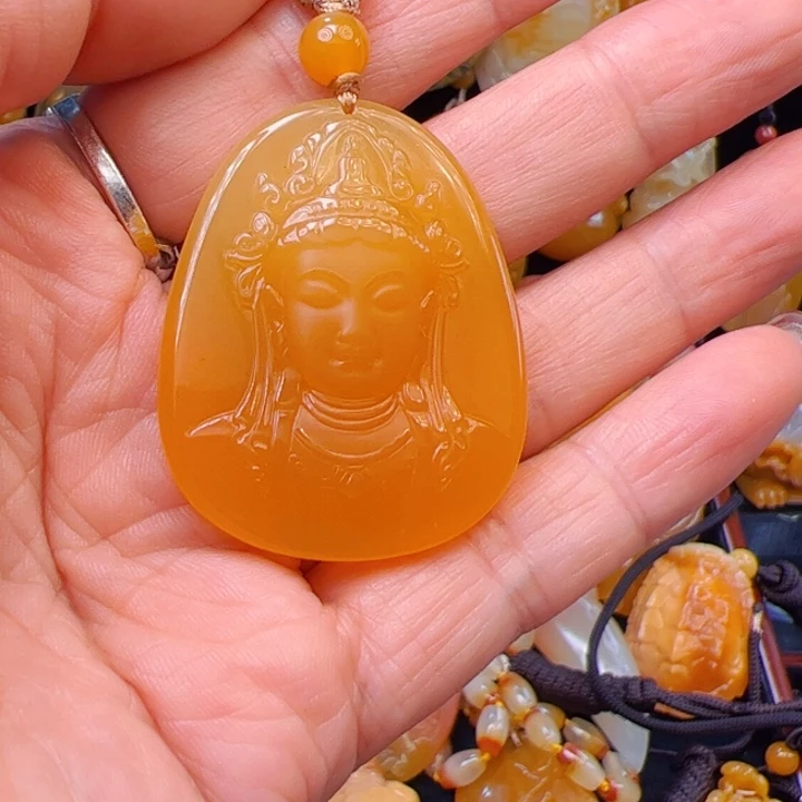 石英质玉（黄龙玉）合金颈饰