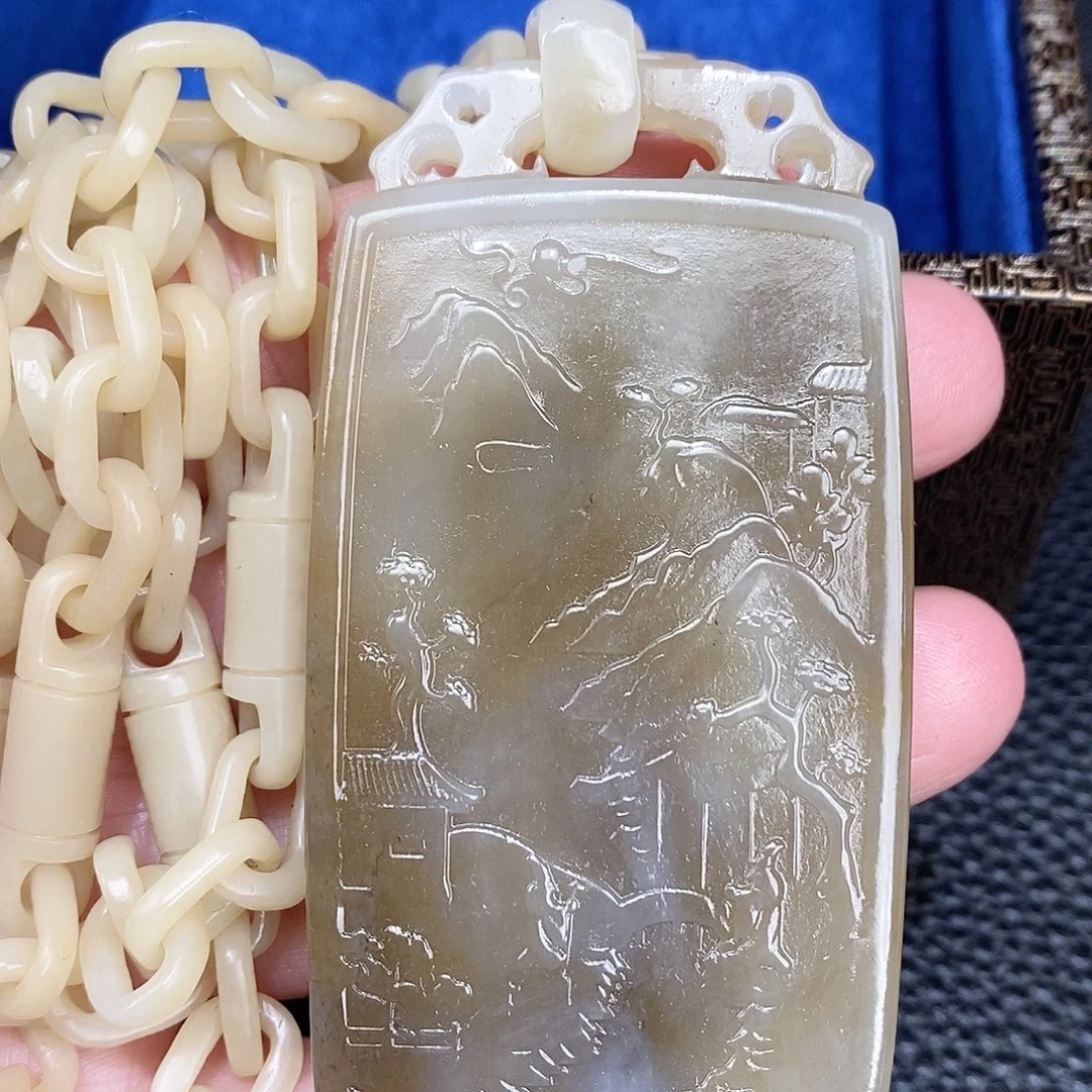 和田玉未镶嵌颈饰