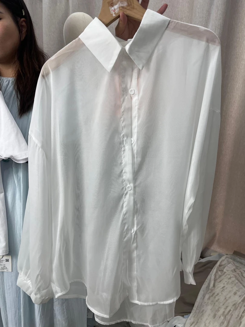 新款推荐简约韩版百搭衬衫011