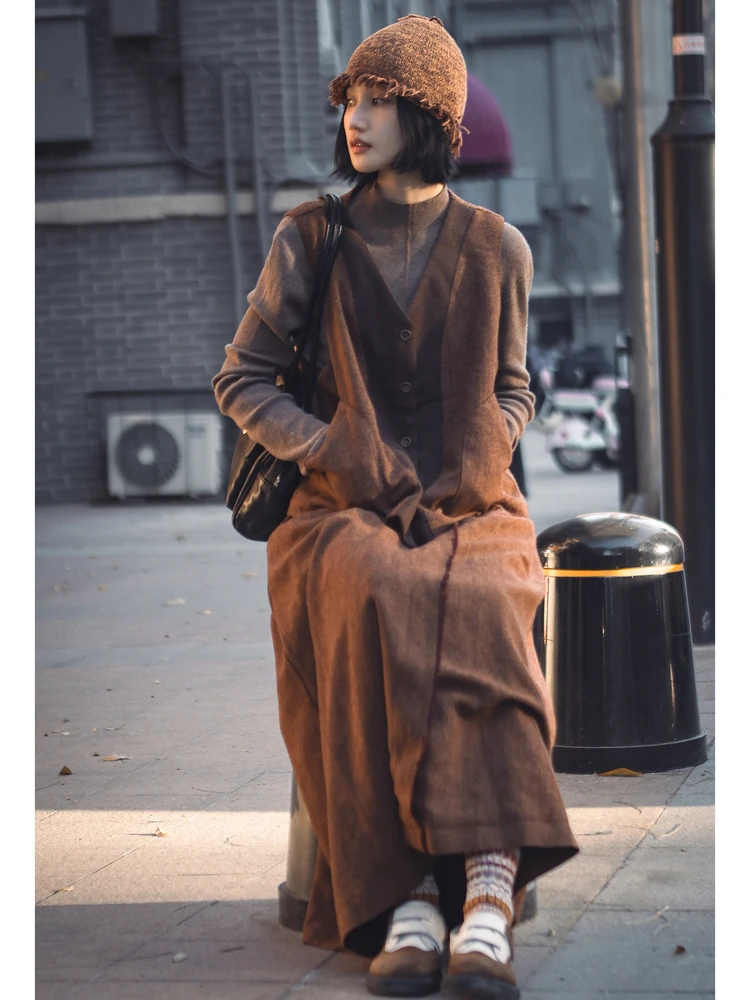 25YHD783 人字纹混纺呢 手工毛边 花式线迹 宽松a字半身裙秋冬季