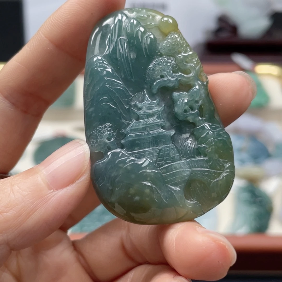 翡翠未镶嵌颈饰翡翠36