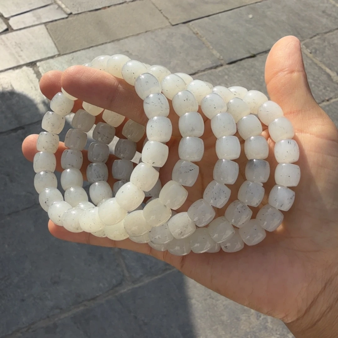 和田玉未镶嵌颈饰新疆山料帅弟弟F多样性拍一发一