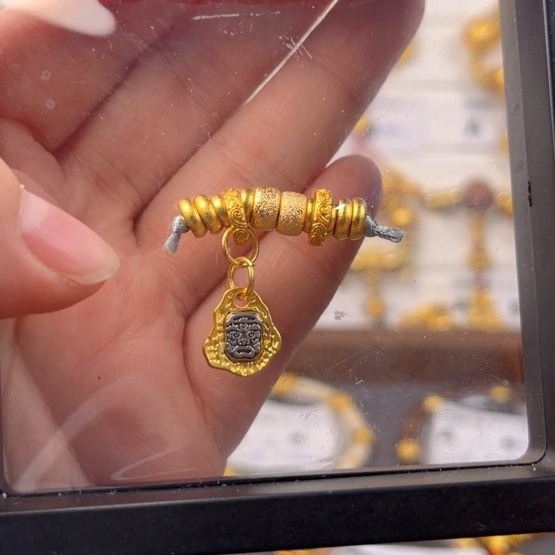 琉璃颈饰万能轴一组，1