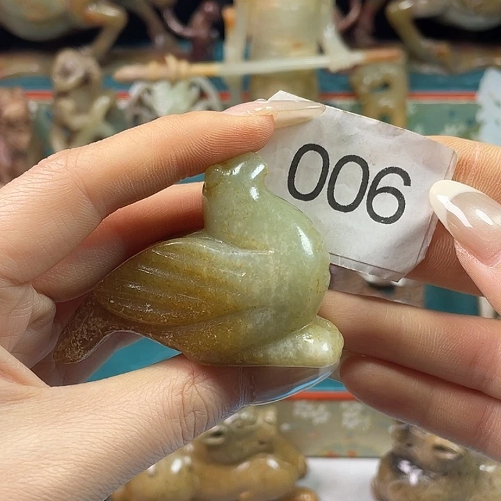 和田玉（糖玉）未镶嵌挂件