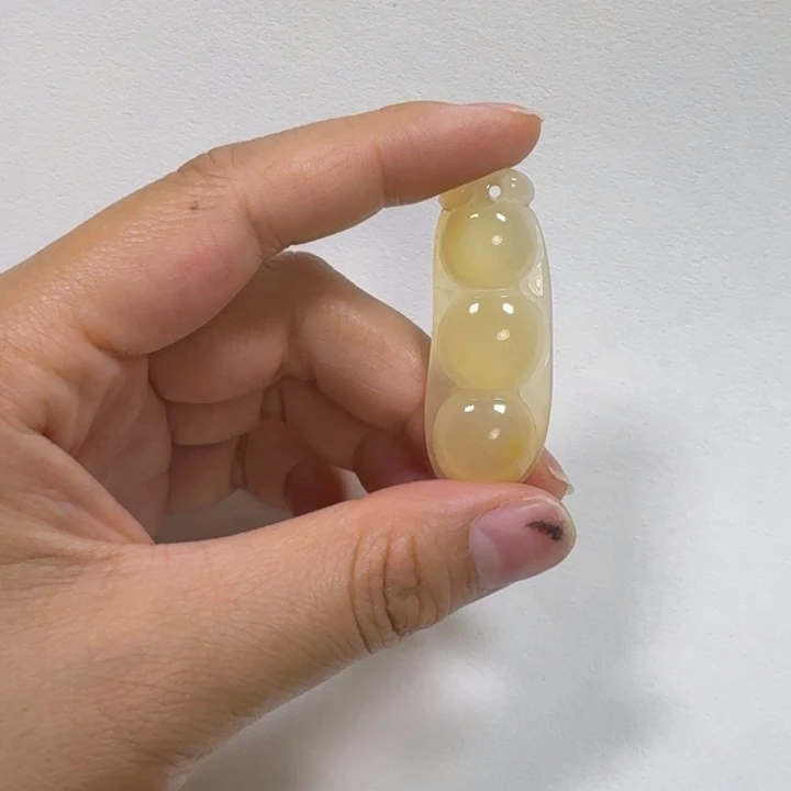 石英质玉（黄龙玉）未镶嵌手镯