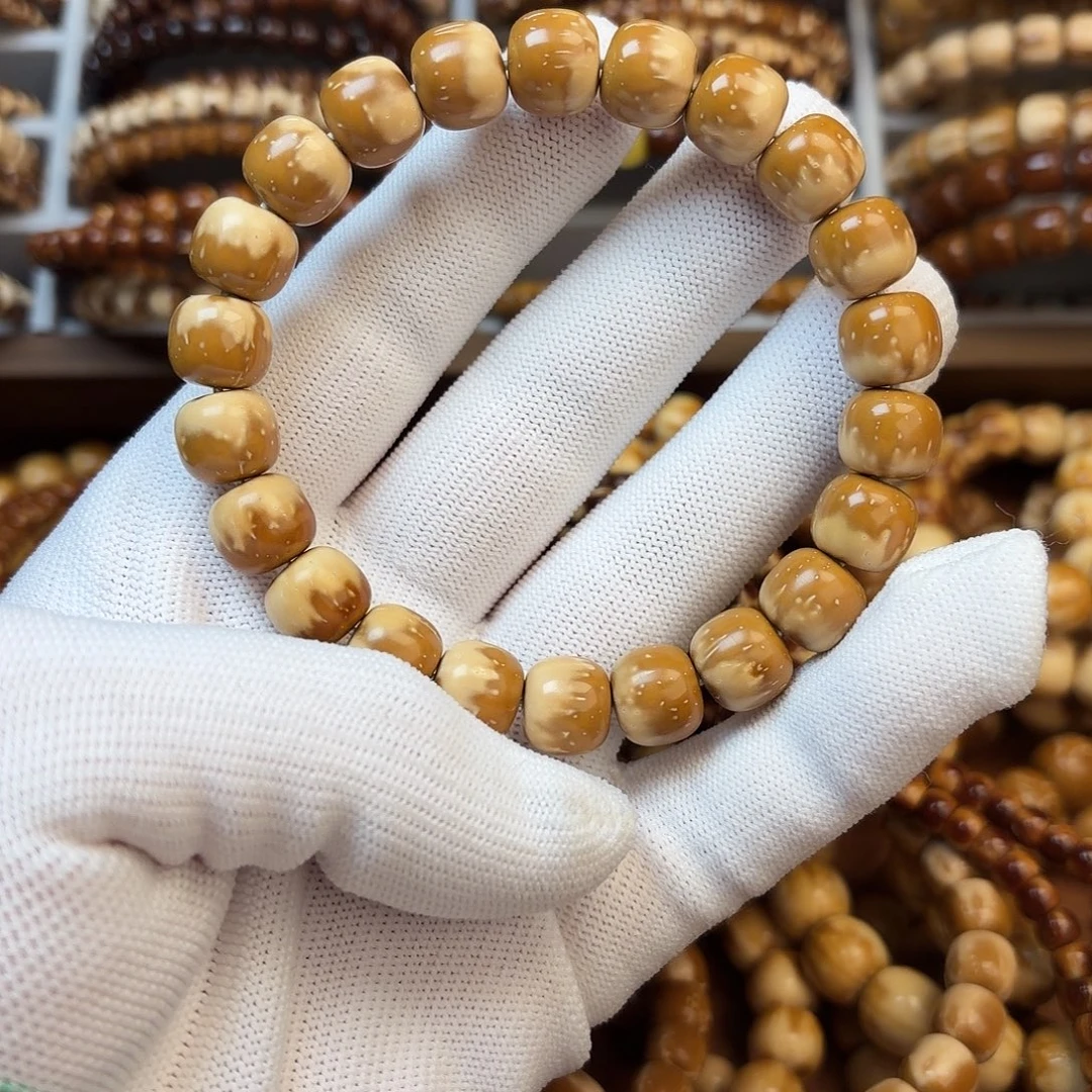 郑***帅紫金鼠手串紫金鼠黄金甲半山半水卡10.9精品毕业级