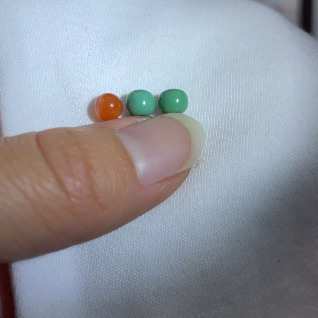 南红玛瑙未镶嵌珠宝奇石