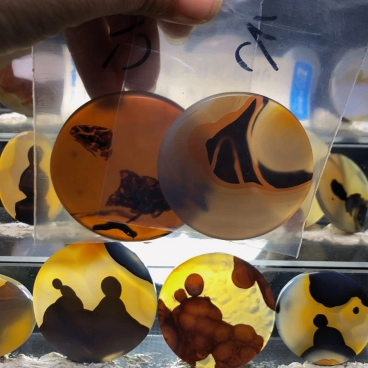 合金玛瑙/玉髓珠宝奇石E****g94