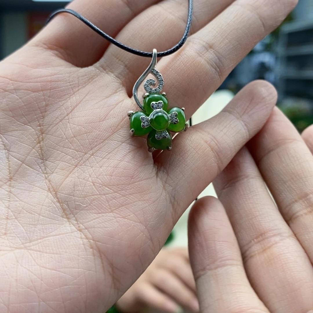 和田玉颈饰银S925镶嵌多样性发货 拍一发一