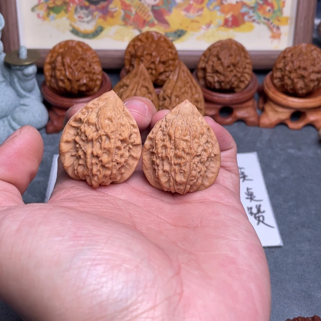 文玩核桃吊坠?****?福利朱雀