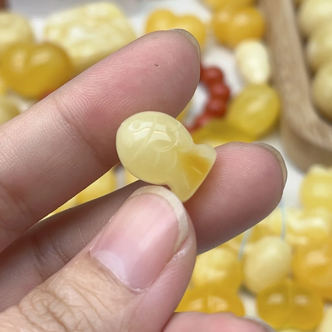 裸石蜜蜡未镶嵌天然