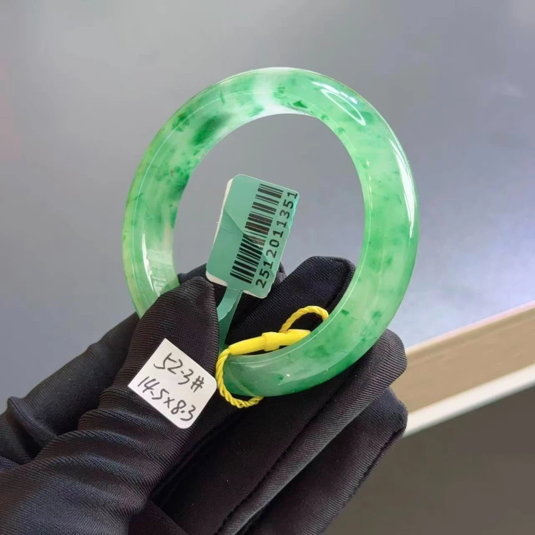 52.3圈口2512011351天然A货非洲翠手镯（撕毁标签概不退换