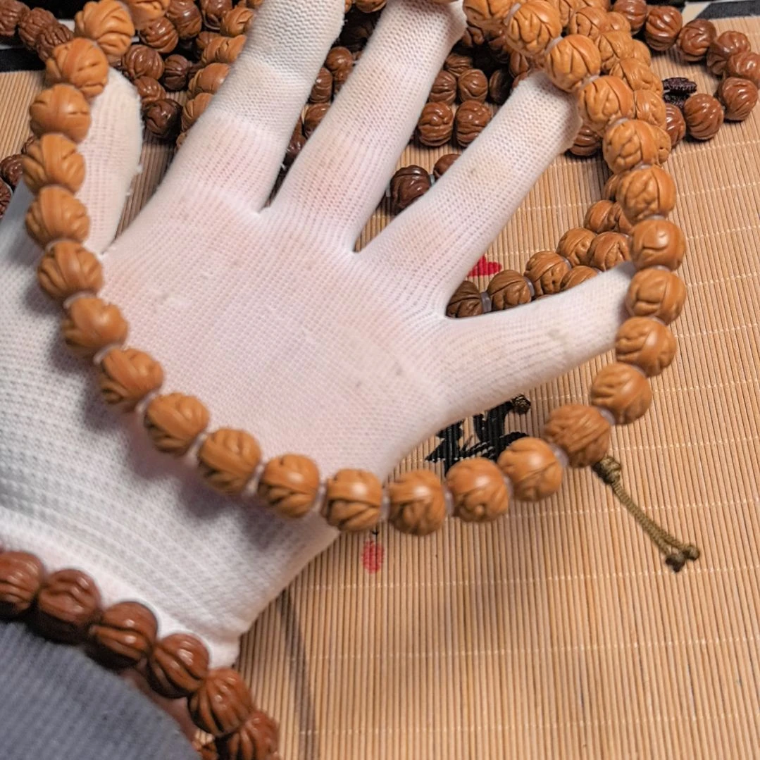 吊坠桃核肉纹大肠伏魔圈