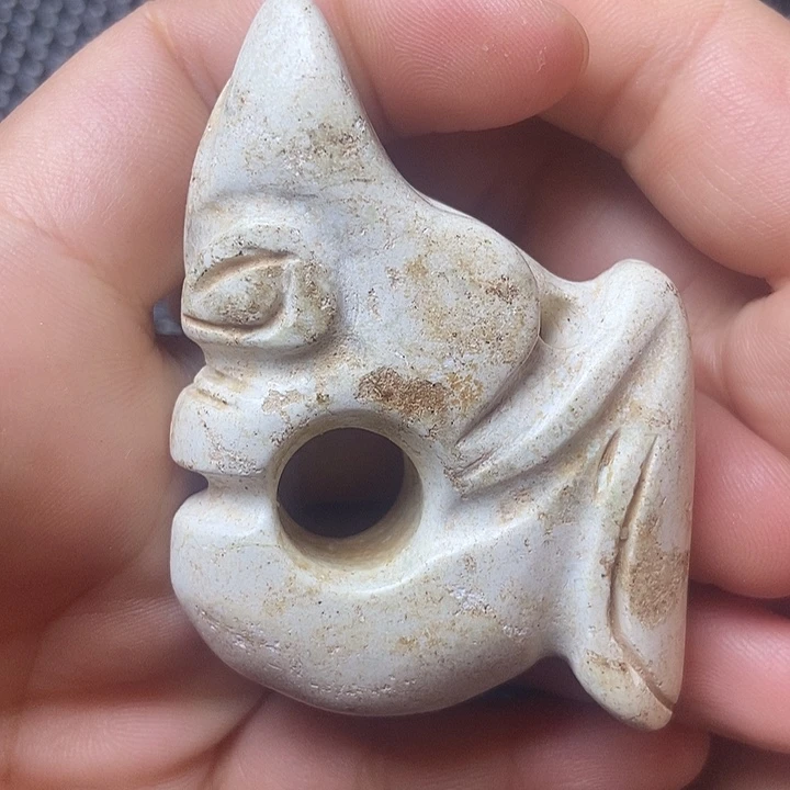 和田玉（糖玉）未镶嵌挂件