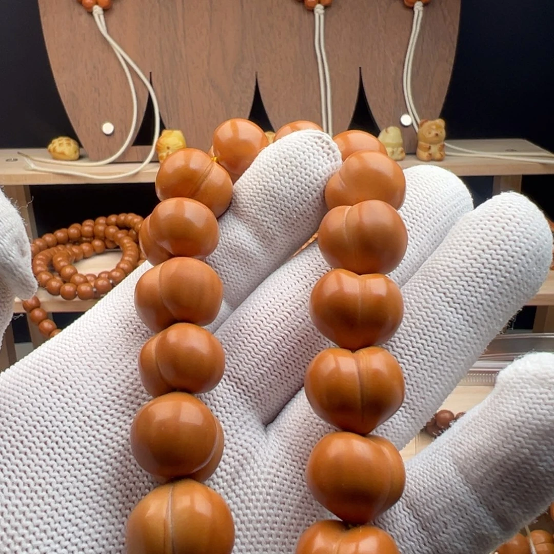 妞***猴头核桃手串猴头