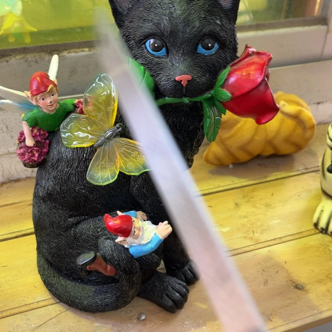 合成树脂马*哈黑猫