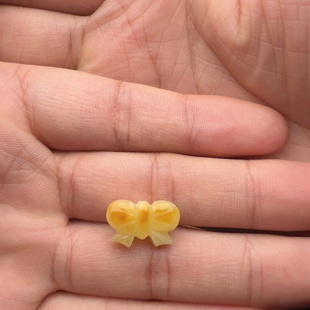 蜜蜡未镶嵌颈饰蝴蝶结提溜吊坠