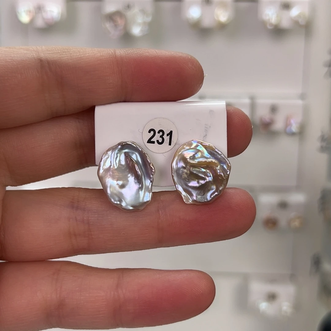 非金属巴洛克花瓣耳饰