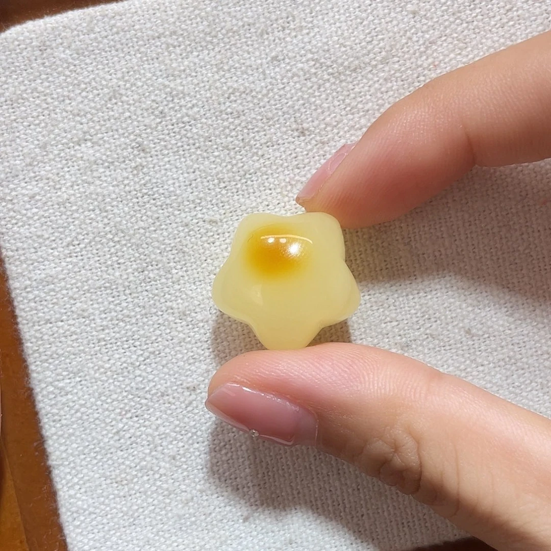 琥珀未镶嵌珠宝奇石星星