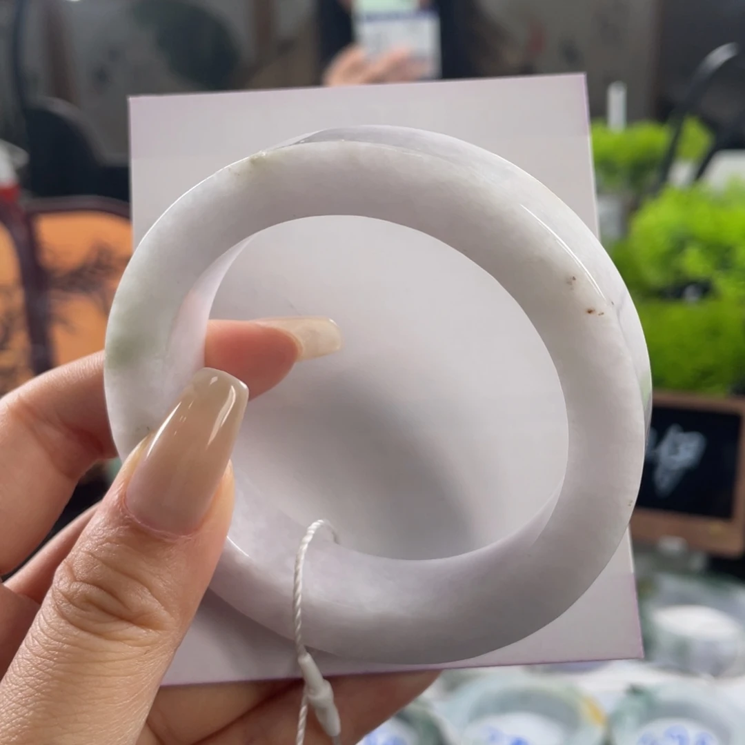 定制翡翠未镶嵌翡翠手镯基地质检发货