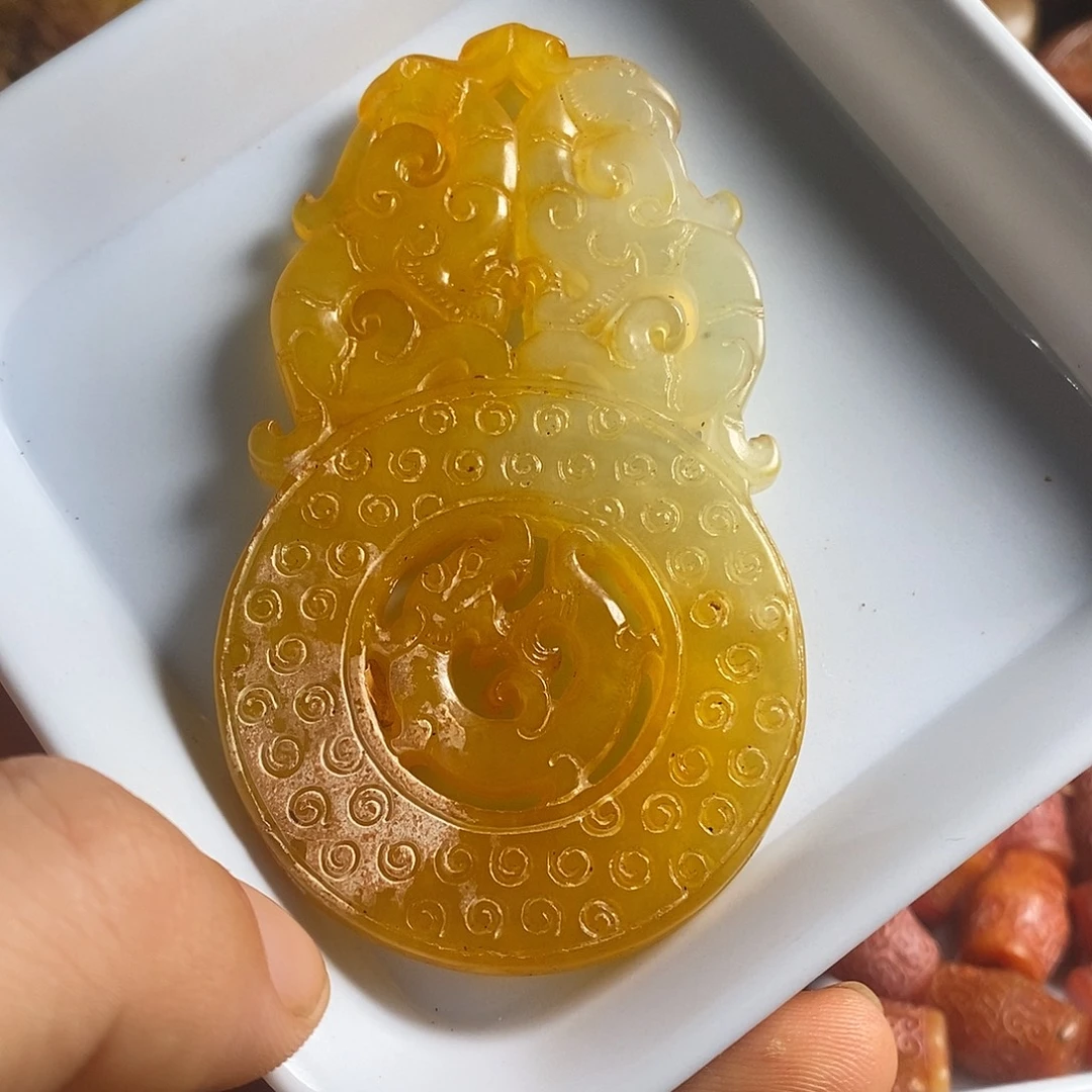 岫岩老玉（透闪石质玉）未镶嵌挂件