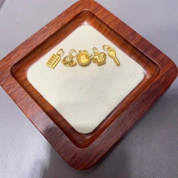 足金999衣食无忧忧锦衣玉食5件套3D硬金工艺宝宝大人都可带